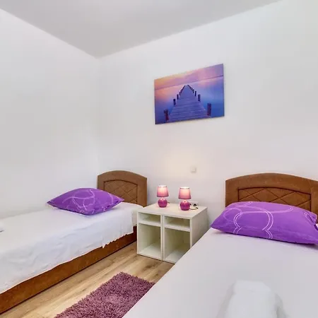 By The Sea Artatore, Losinj - 19677 * Čunski